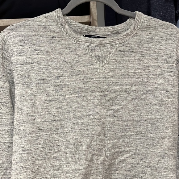 JCrew pullover - Picture 3 of 4